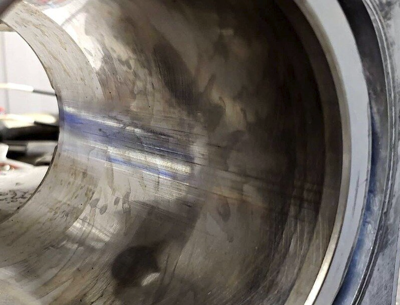 Задири в циліндрі — як розпізнати проблему, поки не пізно задири в циліндрі